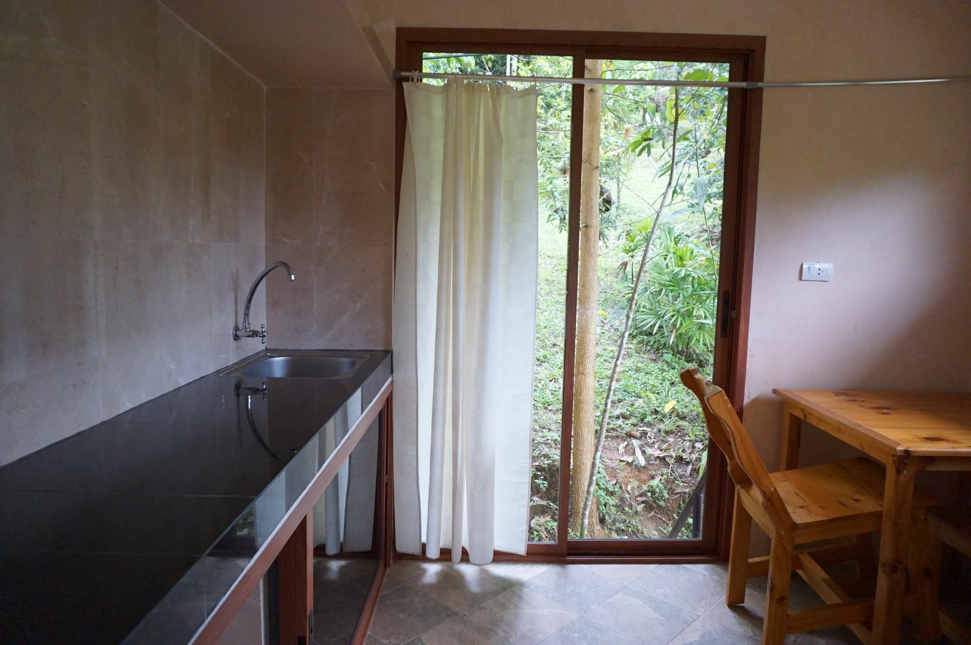 Smallville Resort Ranong Bagian luar foto